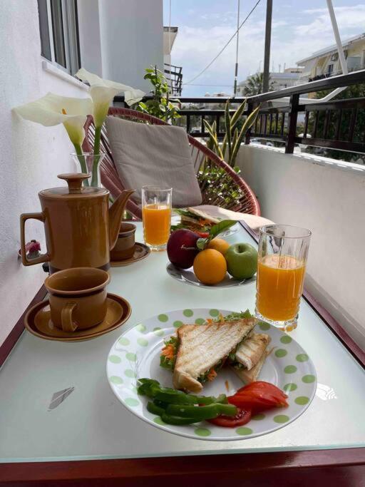 Appartement The Cosy Nest - Breakfast Lncluded à Rhodes City Extérieur photo